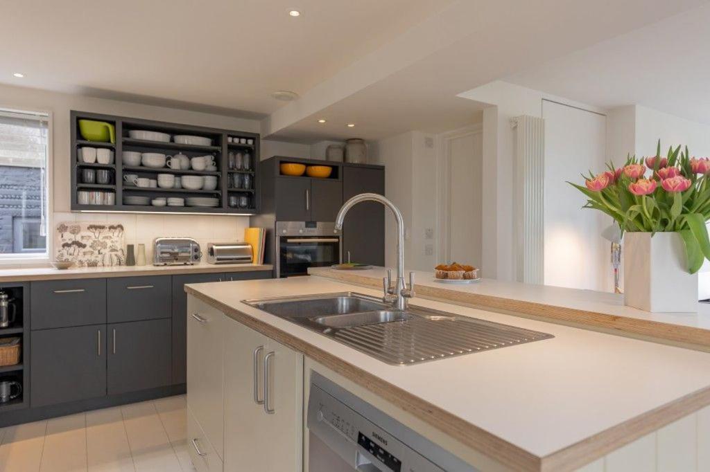 Вилла The Perch - Southwold Luxury And Blissful Views Экстерьер фото